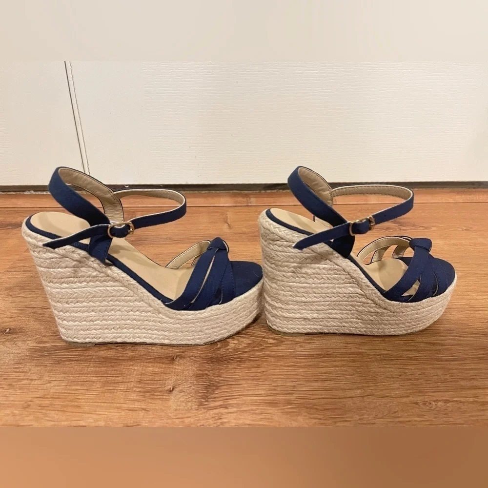 Tscoyuki blue espadrilles